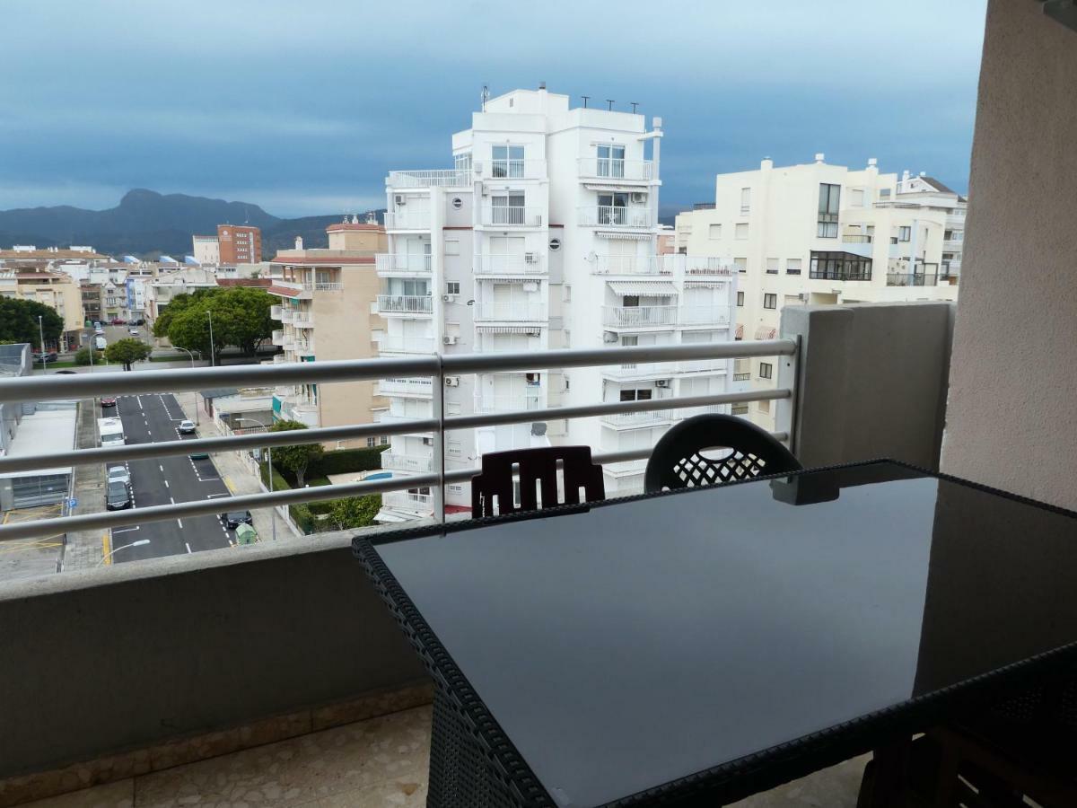Apartamentos Gandia Grau Y Playa 3000 Εξωτερικό φωτογραφία