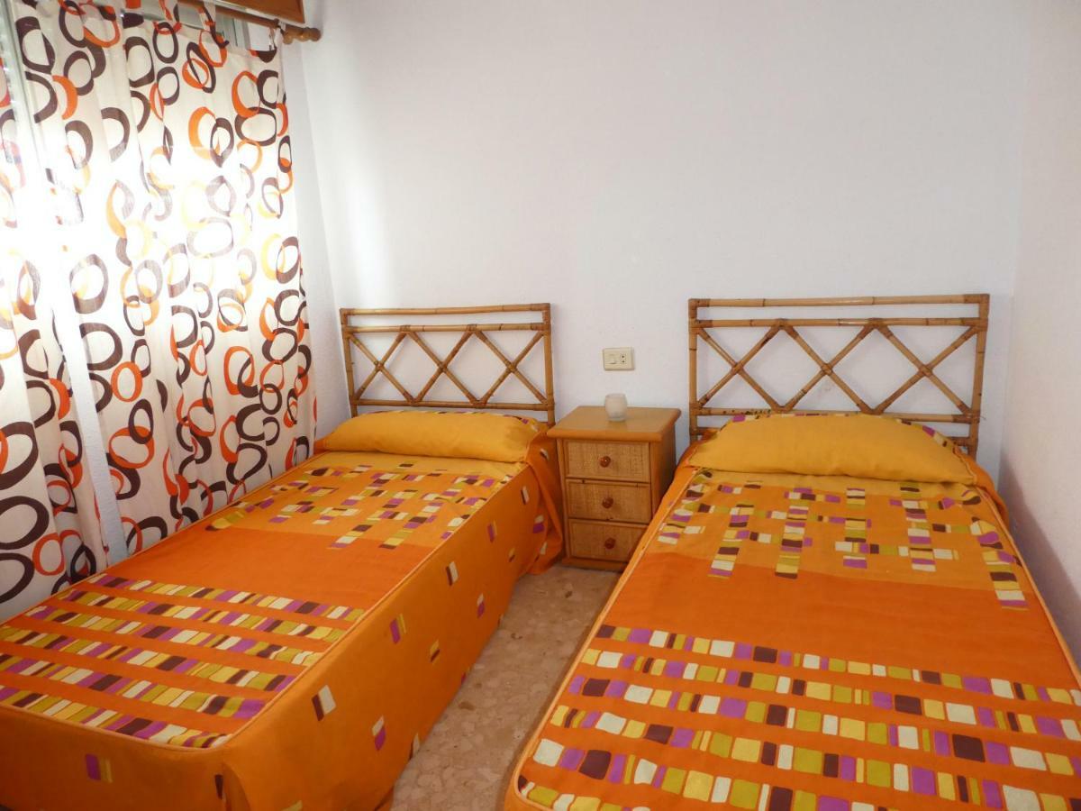 Apartamentos Gandia Grau Y Playa 3000 Εξωτερικό φωτογραφία