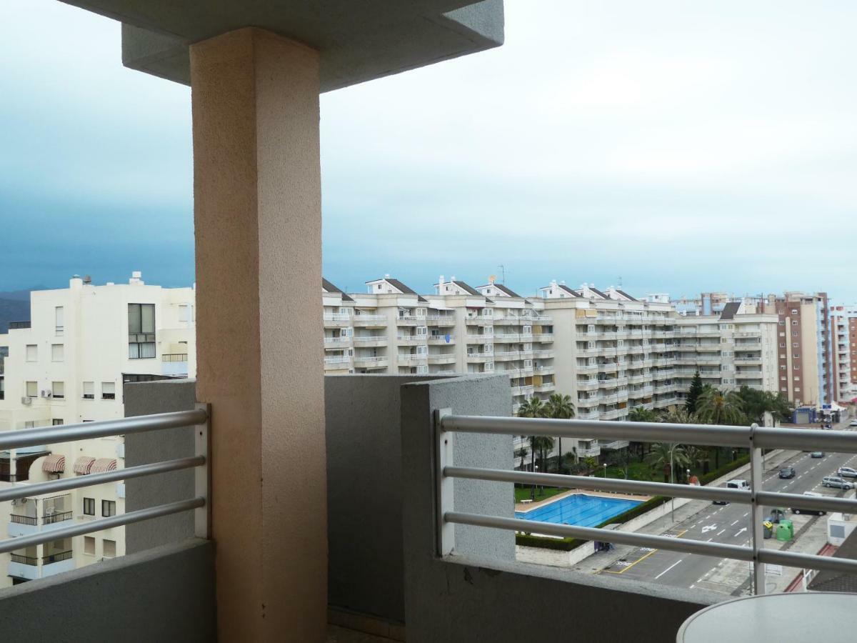 Apartamentos Gandia Grau Y Playa 3000 Εξωτερικό φωτογραφία